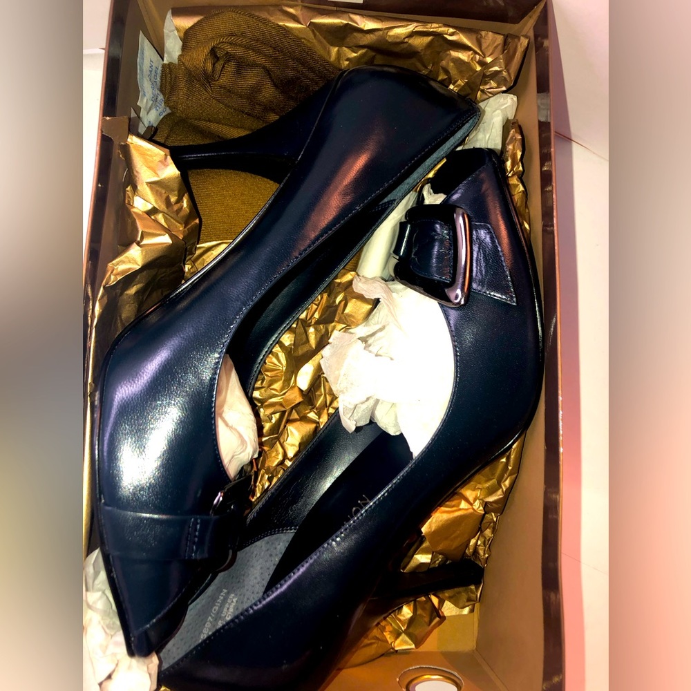 Brand new Michael Shannon pumps